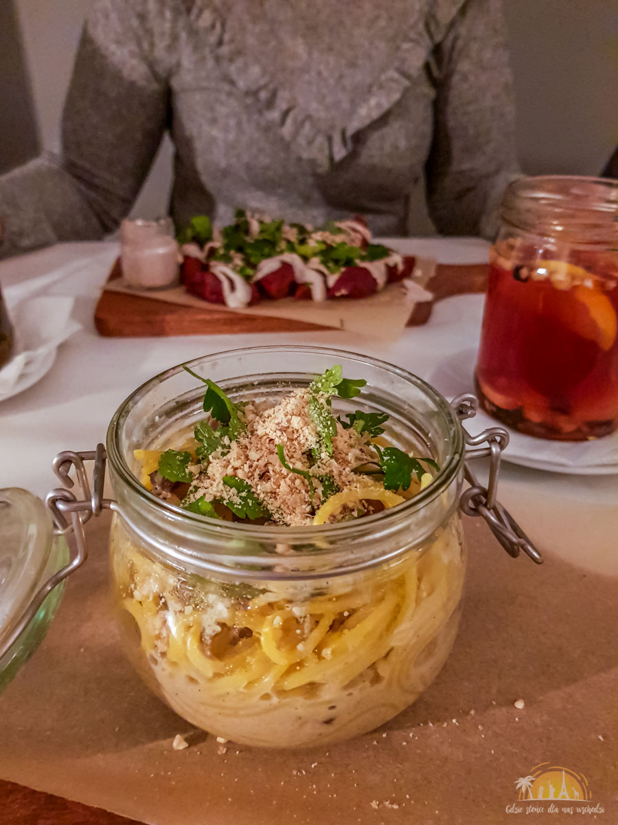 tez mozna poznan carbonara wege